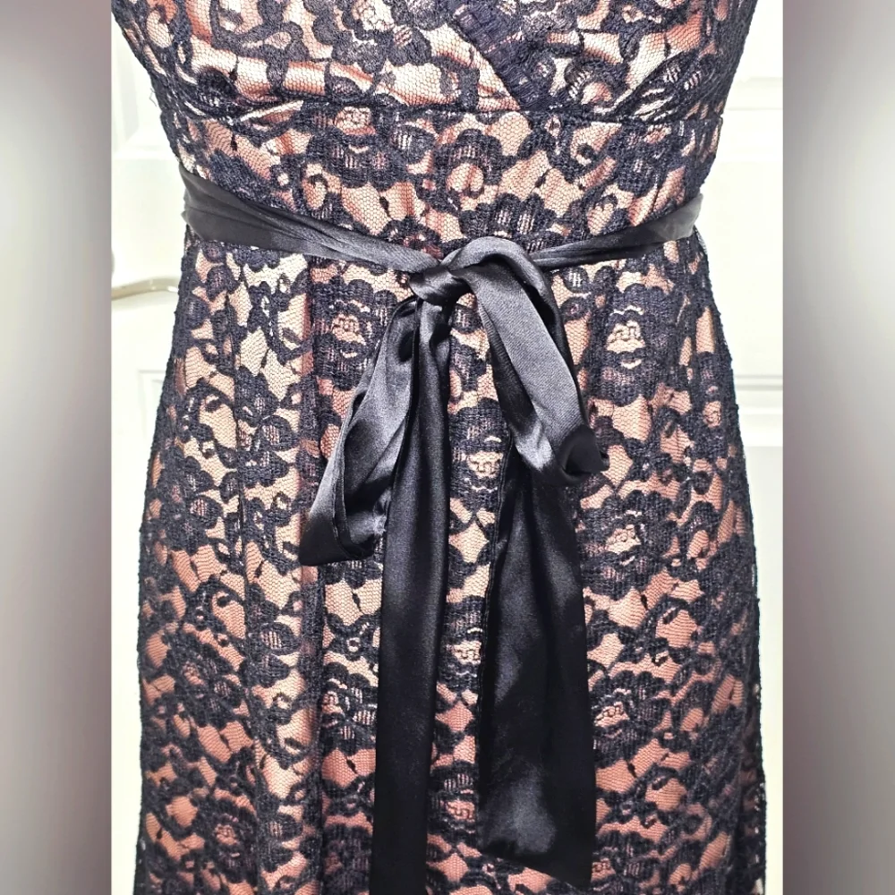 Classy Eliza J New York Black Lace & Nude Champagne Elegant Lady Cocktail Dress - Picture 8 of 15